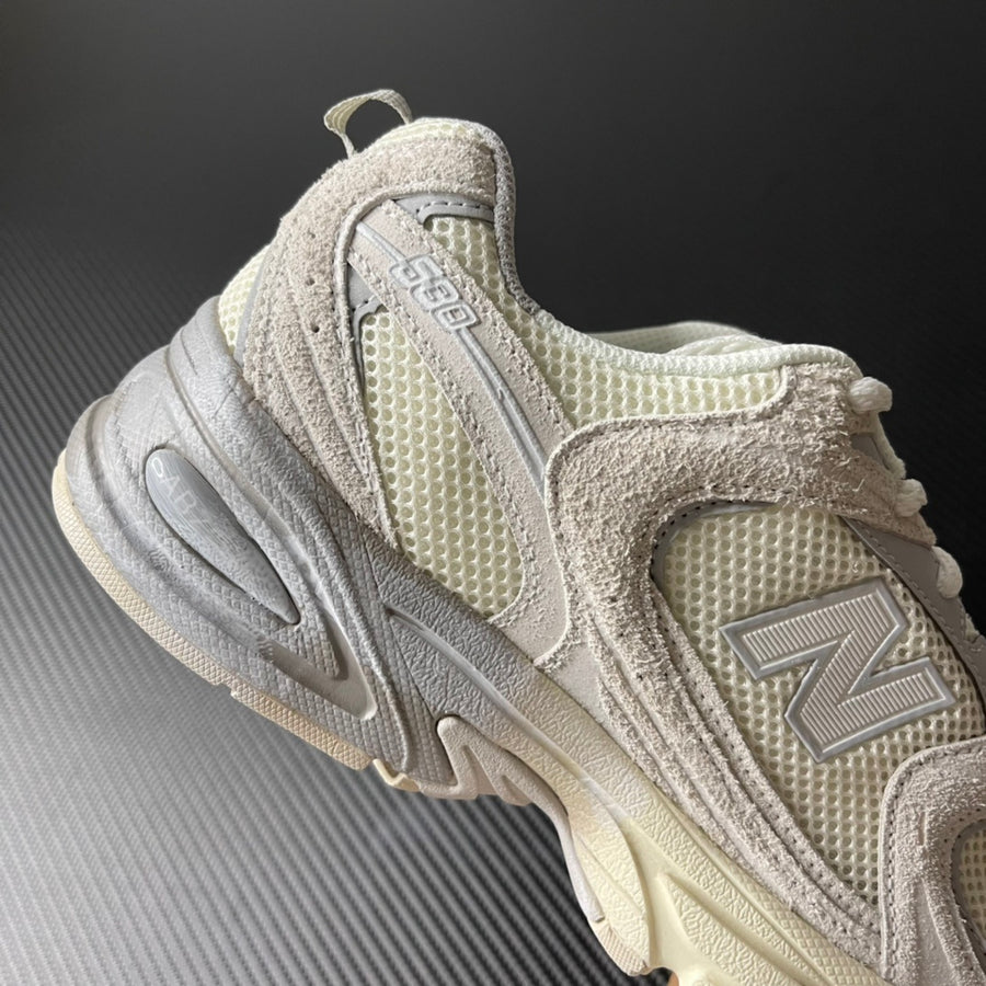 NB 530 Yellow and Beige