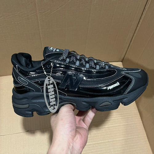 1000 Preto Verniz