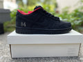 Dunk SB Supreme 94 Black 2