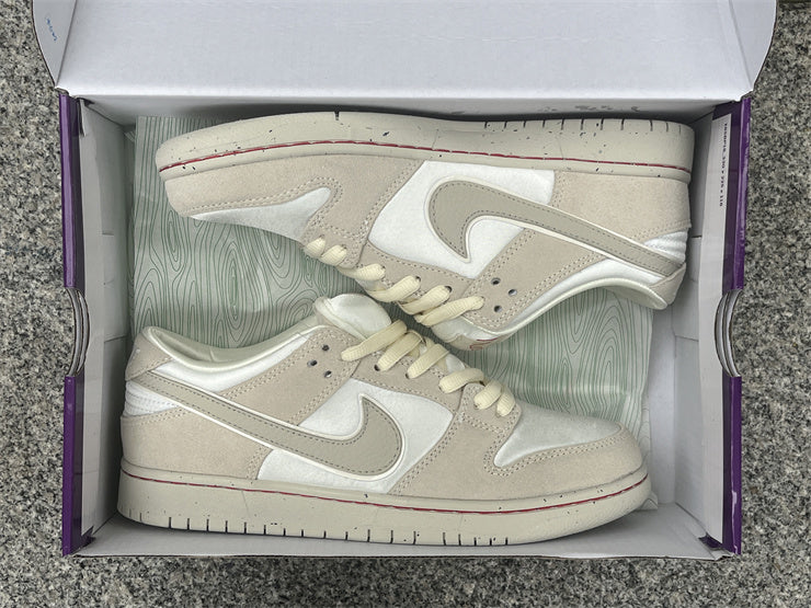 Dunk SB City of Love Light Bone