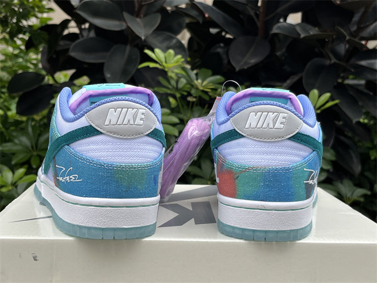 Futura Laboratories x Nike Dunk SB
