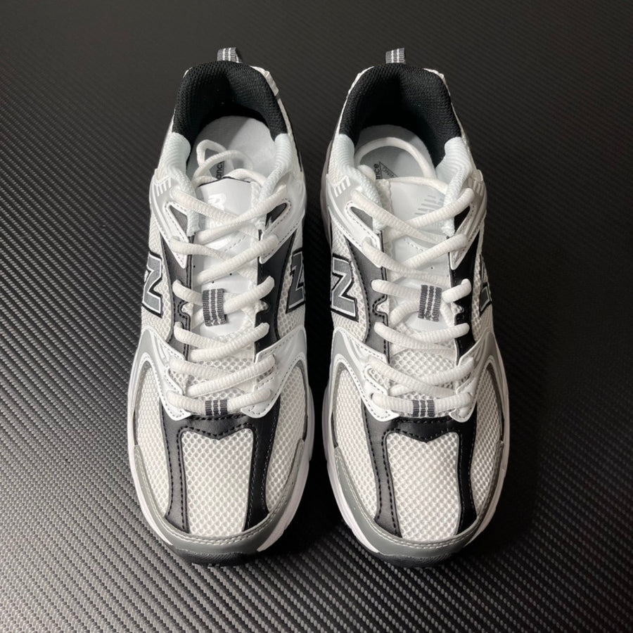 NB 530 White and Black