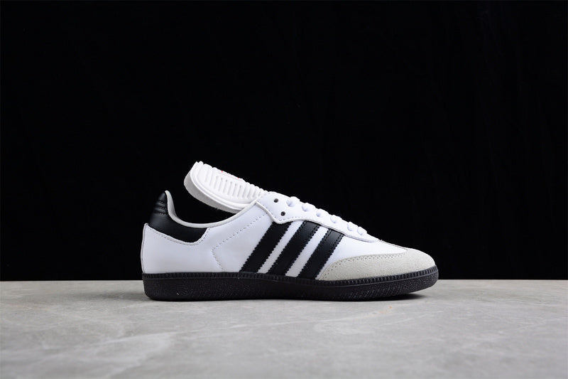 Samba Classic Black Sole