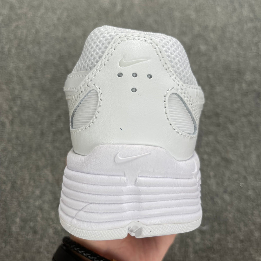 P-6000 White