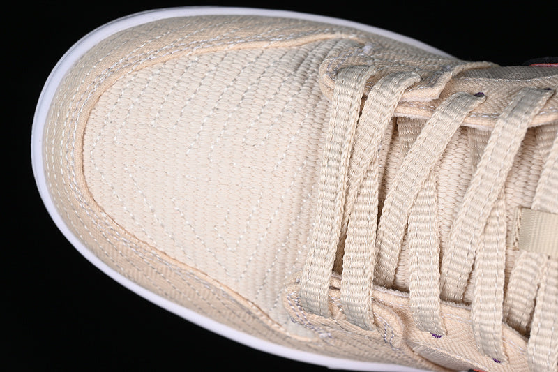 Dunk Low Albino