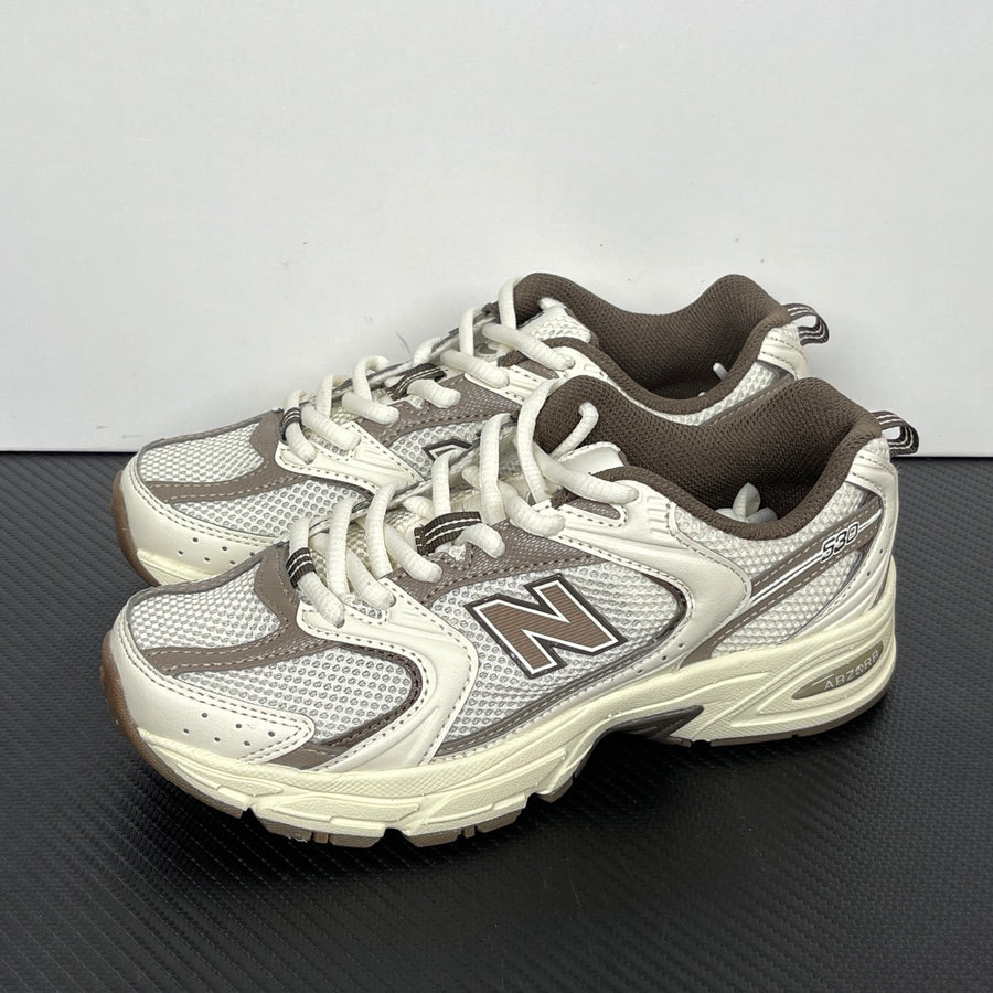 NB 530 Brown and beige