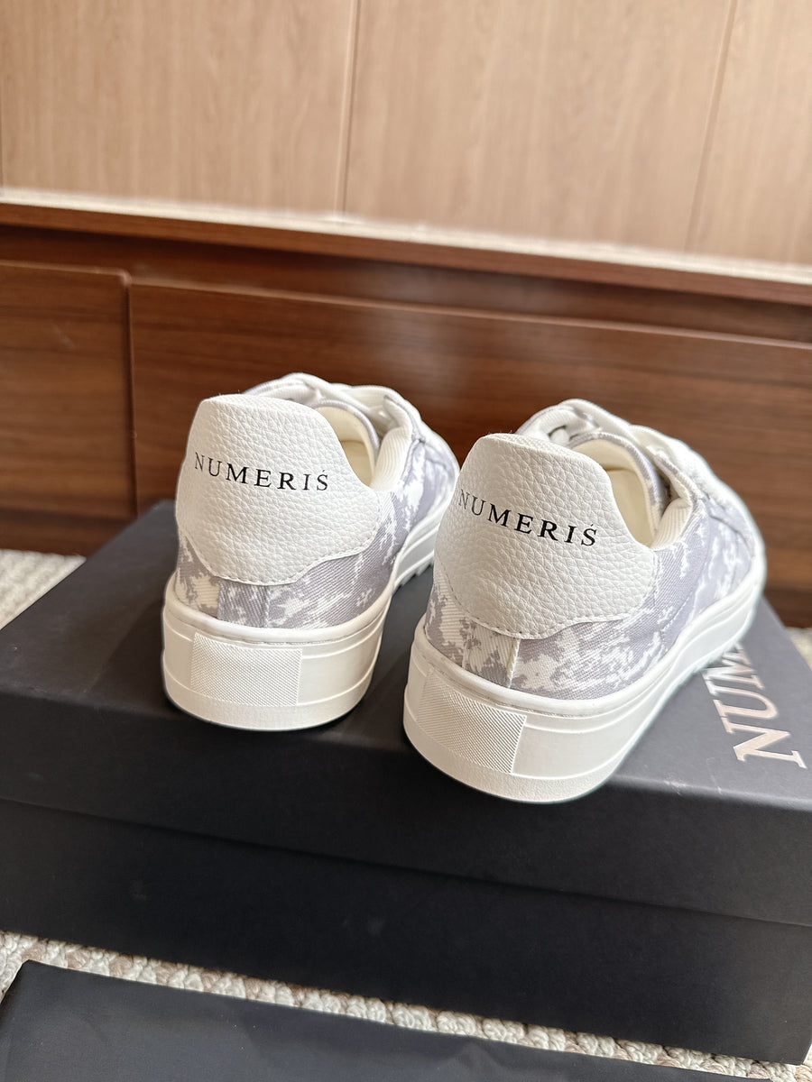 Numeris Grey and White