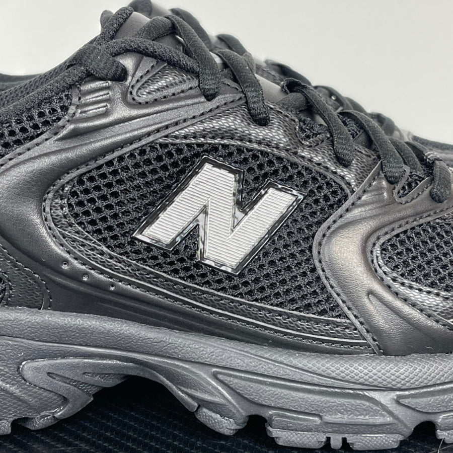 NB 530 Black