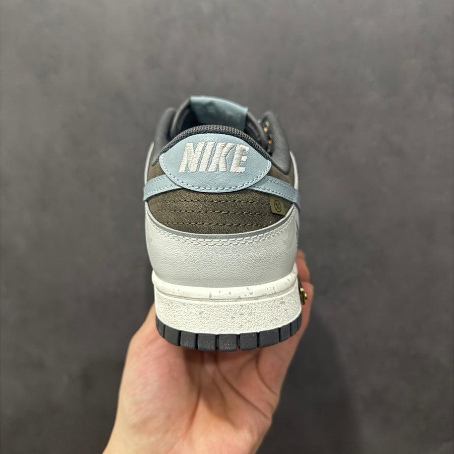 Dunk SB White And Brown 2