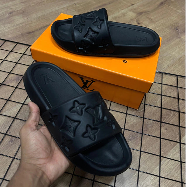 Chinelo  Black