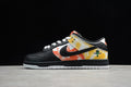 Dunk SB Raygun Tie-Dye Black 2