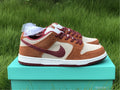 Dunk SB Dark Russet Cedar 3