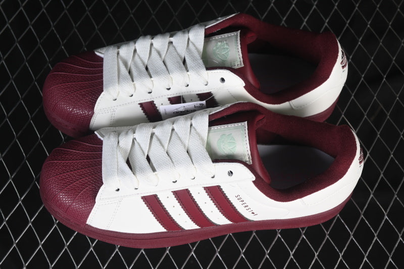 Superstar red
