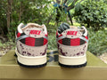 Dunk SB Freddie Krueger 6
