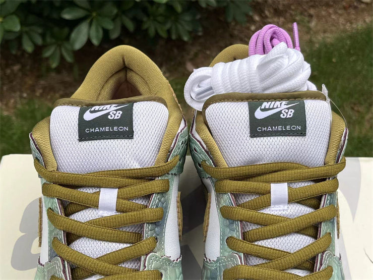 Dunk Low Chameleon