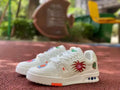 Trainer Kusama White 3