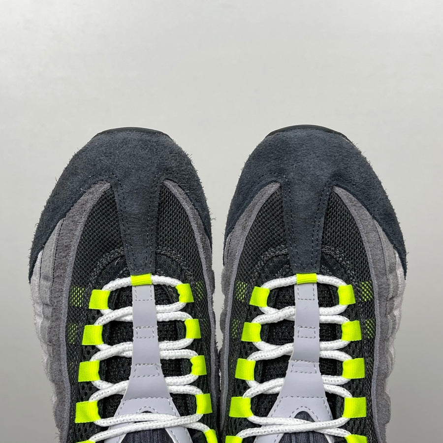 Air Max 95 Beige and Green