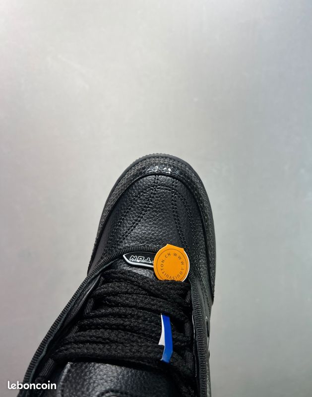 Skate Black