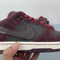 Dunk SB Riot Skateshop 3