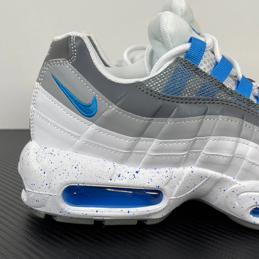 Air Max 95 White and Blue