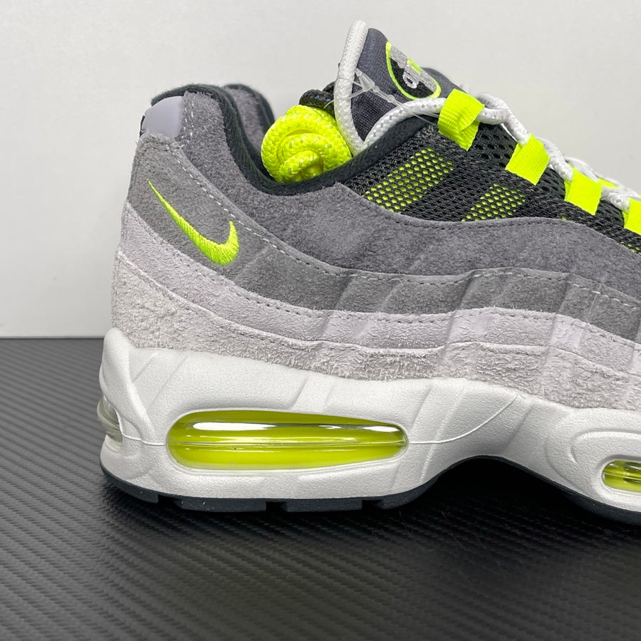 Air Max 95 Beige and Green