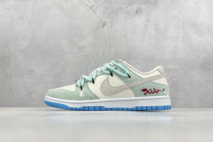 Dunk Low Dragon