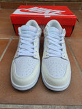 Dunk Low White 4