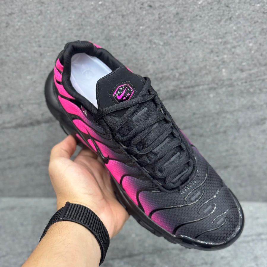 Air Max Plus TN Hyper Pink
