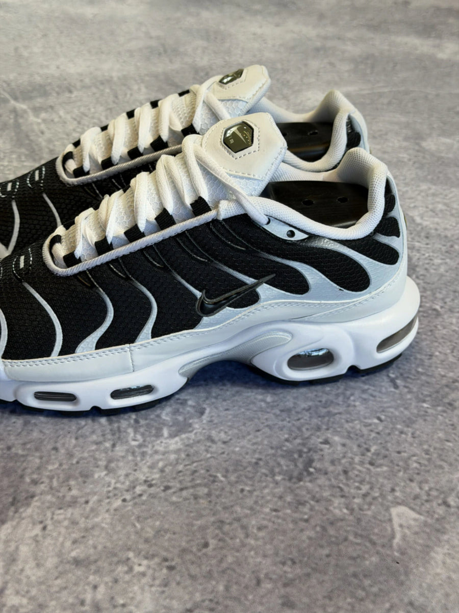 Air Max Plus TN Black and White