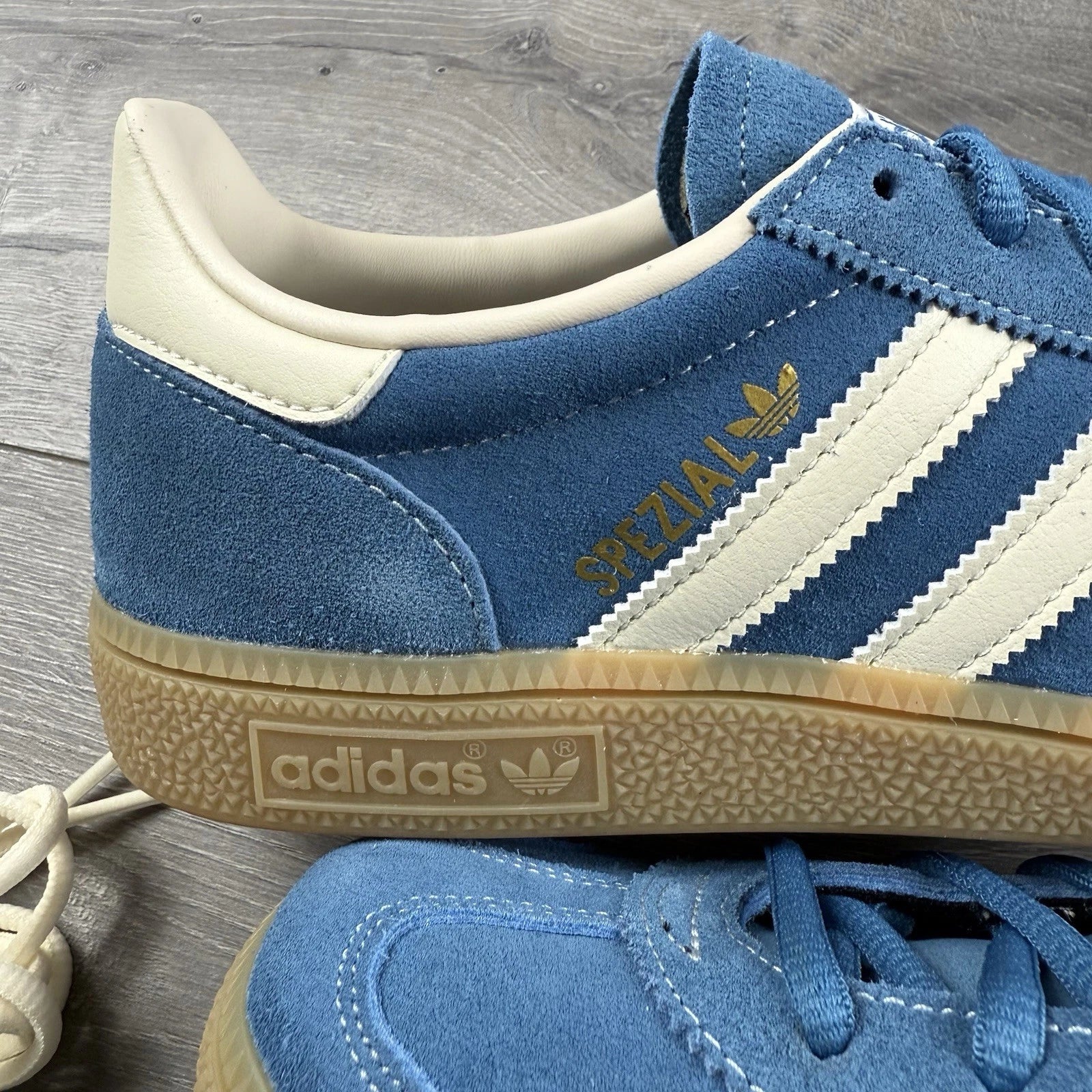AD Spezial Blue and White