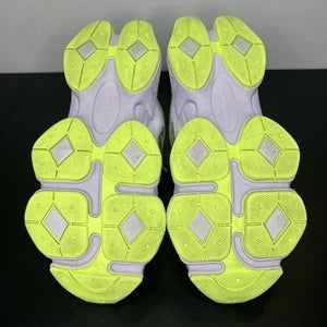 9060 White Taro