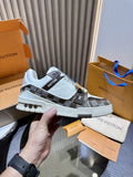 Trainer Brown 3