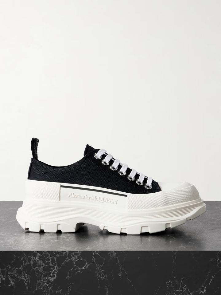 Alexander McQueen Black and White 2