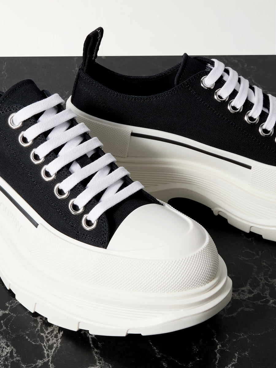 Alexander McQueen Black and White 2