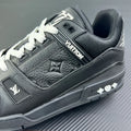 Trainer Black 5